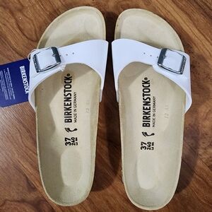 NWT Birkenstock one strap sandal